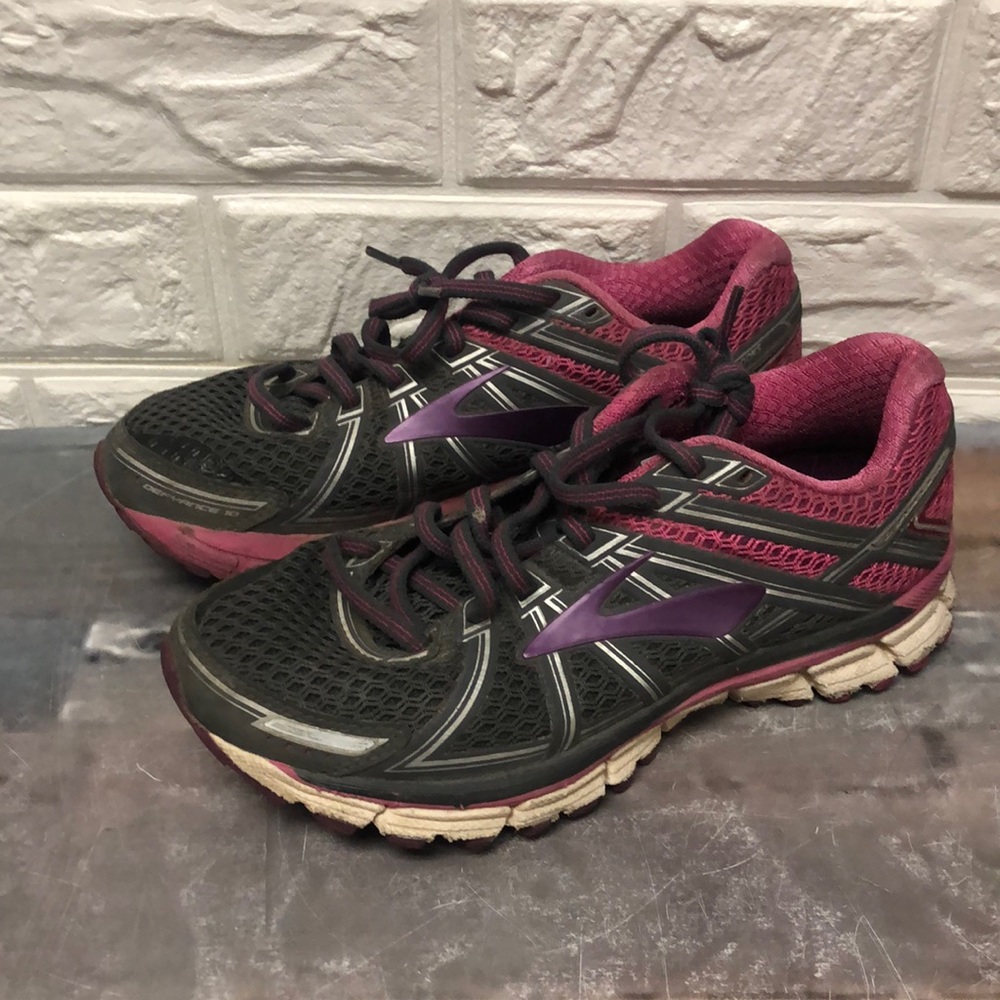 Brooks Defyance‎ 10 - Womens Running Shoes size 6.5